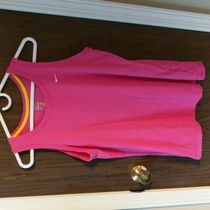 Nike womens sleeveless shirt